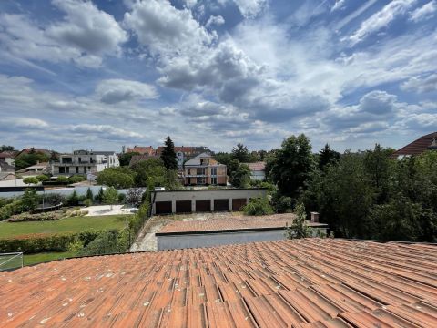 Eladó Ház 1141 Budapest 14. kerület , 5 lakrészes ház, vagy akár 9 lakásos ház építésére telek! 