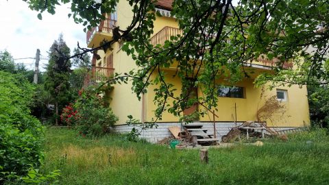 Eladó Ház 2040 Budaörs Csendes utcában
