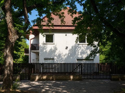 Eladó Ház 1141 Budapest 14. kerület 