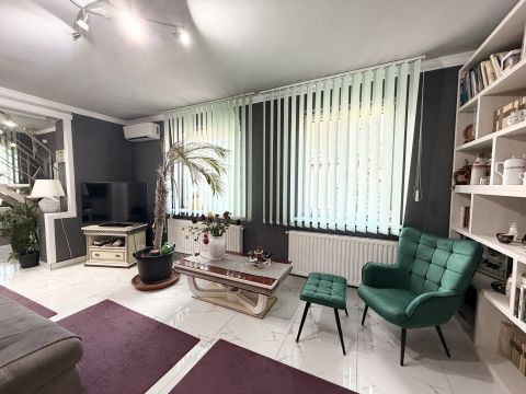 Eladó Ház 2225 Üllő 
