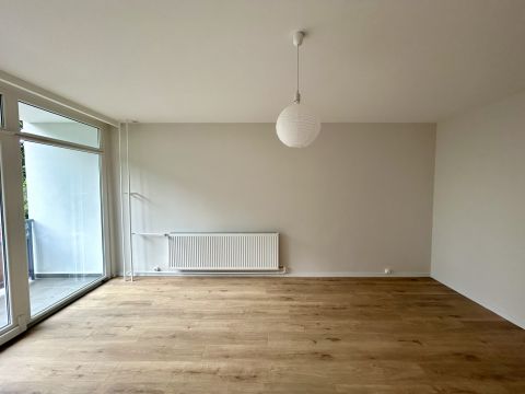 Eladó Lakás 5600 Békéscsaba , Lencsési ltp.-n, a lovas szobornál, 58 nm-es, 2 szobás lakás