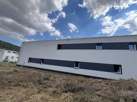 Eladó Ipari 2181 Iklad 