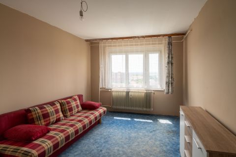 Eladó Lakás 8000 Székesfehérvár 