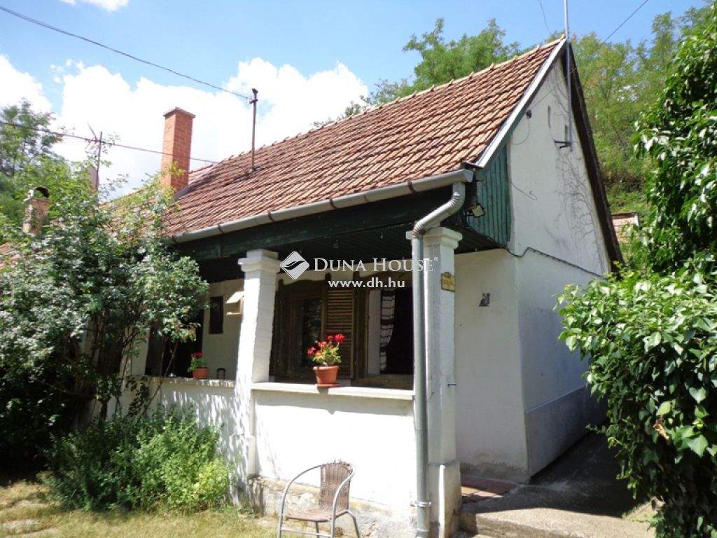 2642 Nógrád , - a kertből a  Nógrádi VÁRBA sétálva — 1/56