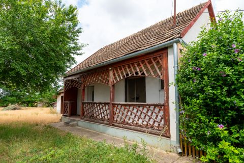 Eladó Ház 8156 Kisláng 
