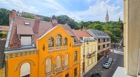 Eladó Lakás 1011 Budapest 1. kerület Halászbástya lábánál - EXTRA kilátással polgári otthon!