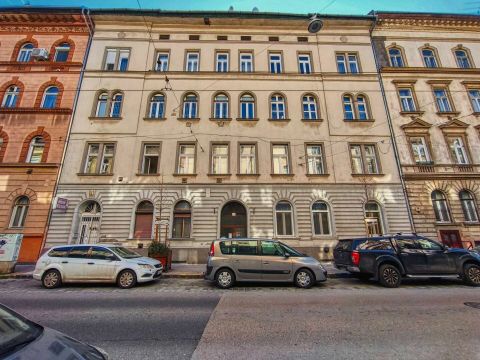 Eladó Lakás 1071 Budapest 7. kerület , Dembinszky utca 11.