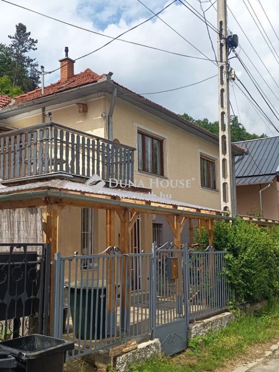 3672 Borsodnádasd — 1/31