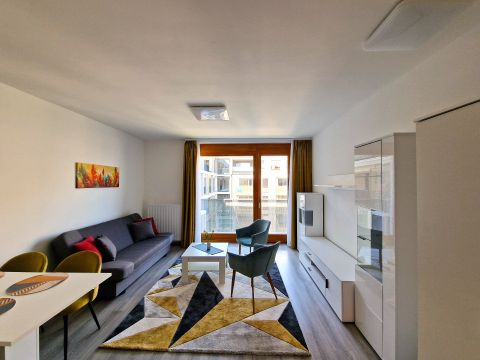 Kiadó Lakás 1135 Budapest 13. kerület Erkélyes Újépítésű Garzon a Westendtől 6-7 percre!!