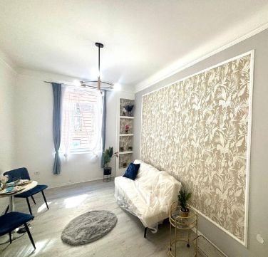 Eladó Lakás 1074 Budapest 7. kerület , 1074 Budapest 7, Almássy tér