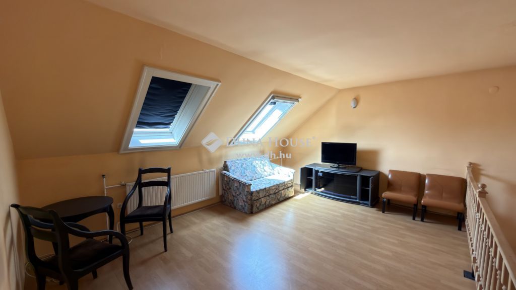 4033 Debrecen — 1/14