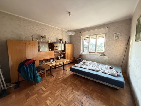 Eladó Ház 2903 Komárom Koppánymonostor - Posta közelében
