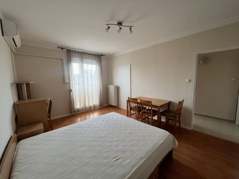 Eladó Lakás 7623 Pécs Orvosi egyetem mellett!