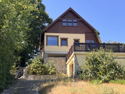 Eladó Ház 2500 Esztergom Búbánat völgy