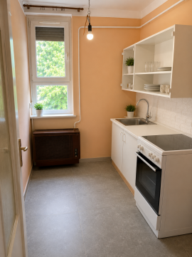 Eladó Lakás 6000 Kecskemét 
