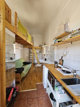 Eladó Lakás 1081 Budapest 8. kerület , Belvárosi Kompakt Kis Garzon
