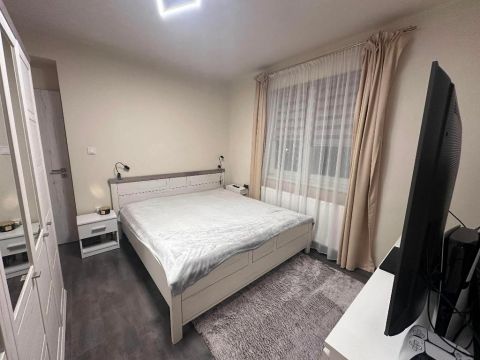 Eladó Lakás 7940 Szentlőrinc , 7940 Szentlőrinc, Óvoda, bölcsöde