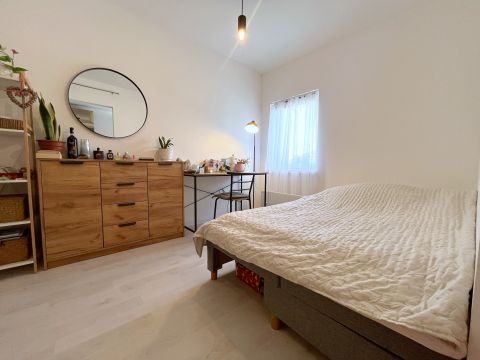 Eladó Lakás 1201 Budapest 20. kerület Felújított garzon, teljes berendezéssel Pacsirtatelepen