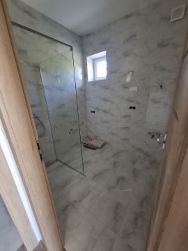 Eladó Lakás 6800 Hódmezővásárhely , Új lakás, tökéletes elosztás, prémium felszereltség