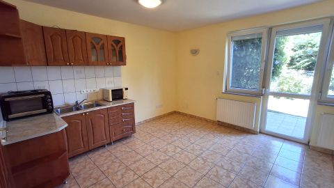 Eladó Lakás 1171 Budapest 17. kerület Rákoskerten sorházi lakás kerttel