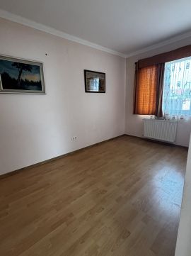 Eladó Ház 4251 Hajdúsámson Sámsonkert fő utcáján eladó családi otthon