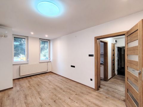 Kiadó Lakás 5600 Békéscsaba 