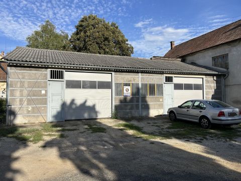 Eladó Ipari 8999 Zalalövő , Eladó ipari ingatlan a belvárosban 