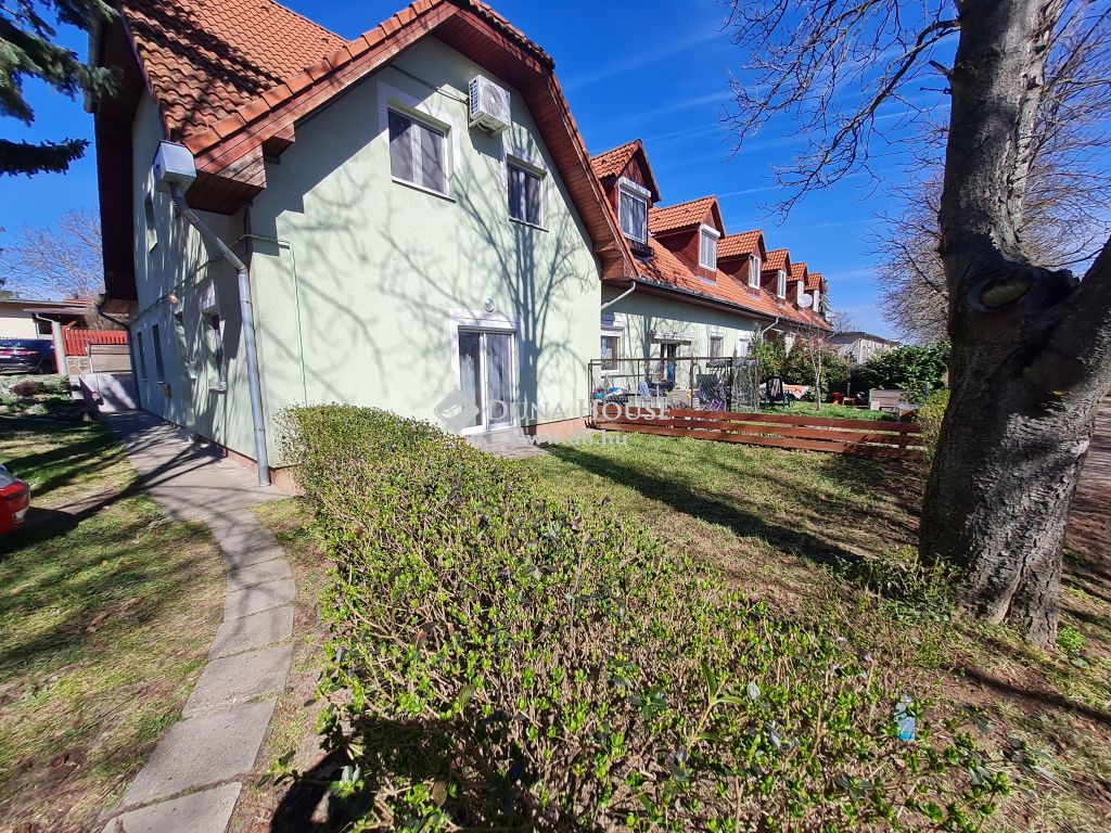 Kiadó Lakás, 8184 Balatonfűzfő