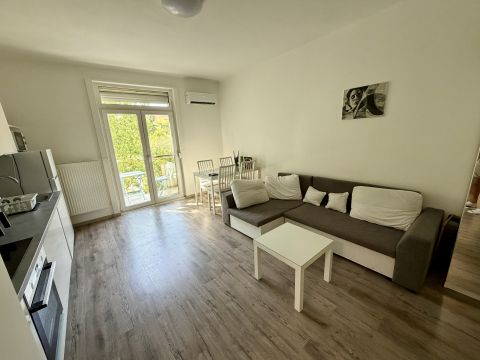 Eladó Lakás 7633 Pécs 