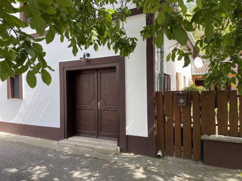 Eladó Mezőgazdasági 6345 Nemesnádudvar pincesor 