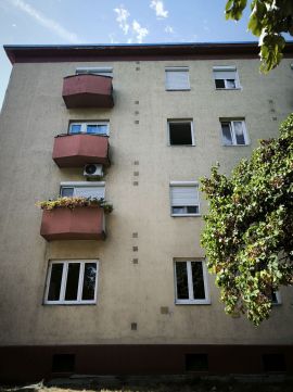 Eladó Lakás 9023 Győr Győr-Nádorvárosban tégla lakás eladó!