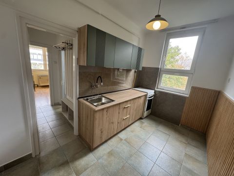 Eladó Lakás 8900 Zalaegerszeg , Eladó Lakás Zalaegerszeg Kertváros