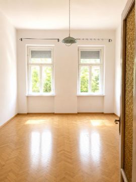 Eladó Lakás 1081 Budapest 8. kerület , 1084 Budapest 8, II. János Pál pápa tér