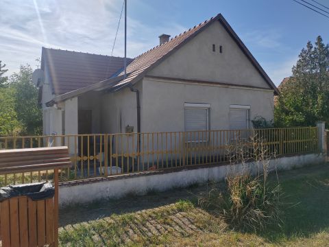 Eladó Ház 9534 Marcalgergelyi 