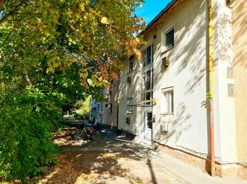 Eladó Lakás 5600 Békéscsaba 