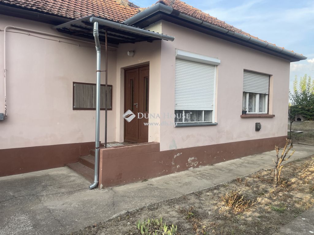 6523 Csátalja — 1/28