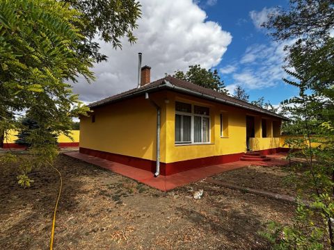 Eladó Ház 5675 Telekgerendás , 5675 Telekgerendás, belterület