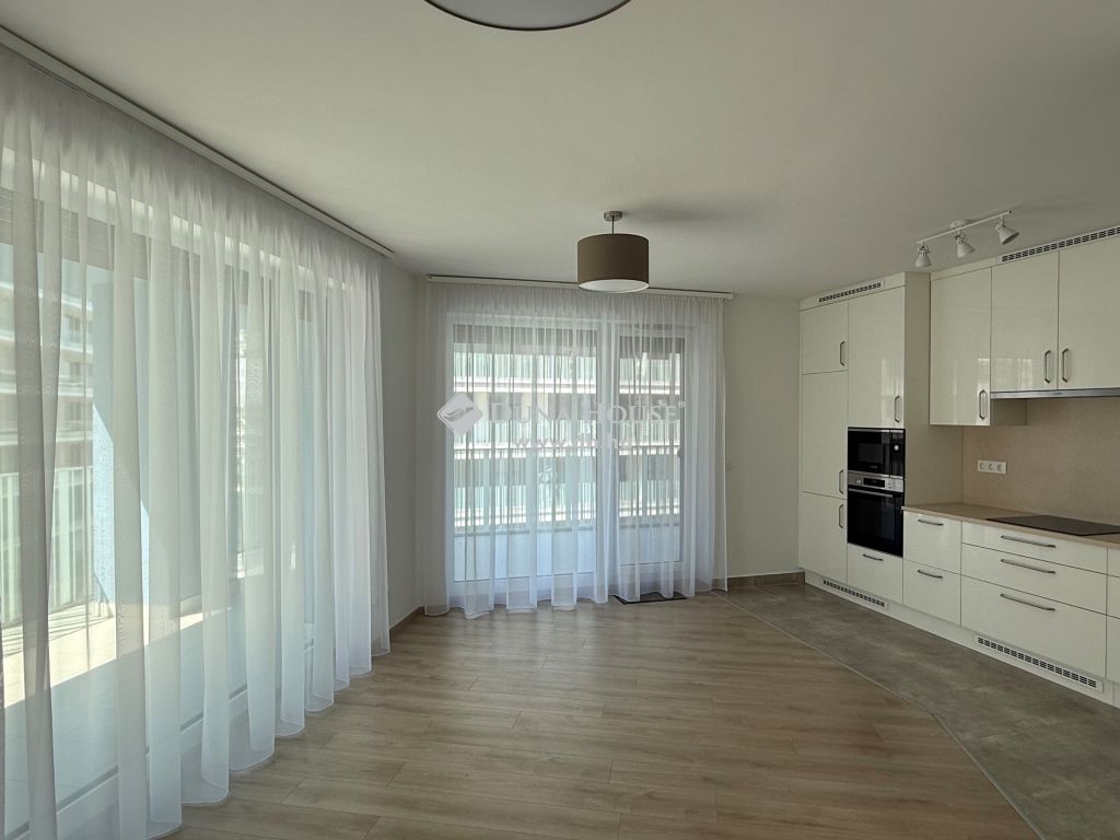 1138 Budapest 13. kerület — 1/5