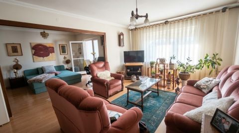 Eladó Lakás 6000 Kecskemét , Eladó belvárosi, panorámás téglalakás Kecskeméten!