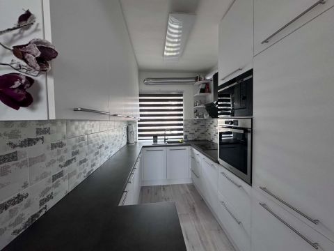 Eladó Ház 7635 Pécs , Makár hegyoldalban hangulatos kis ház-Felsőmakár d.