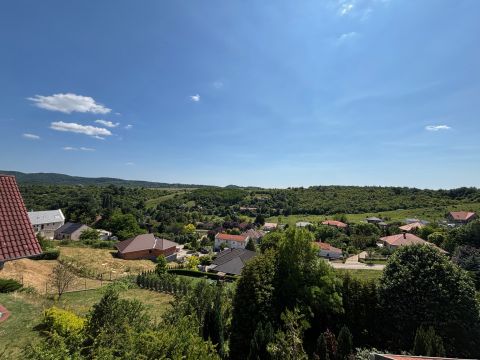 Eladó Ház 2081 Piliscsaba , Piliscsaba, örök panorámás, akár több generációs családi ház