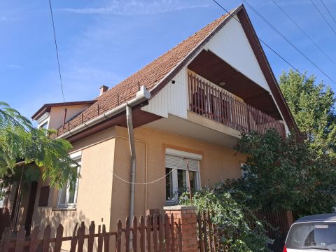 Eladó Ház 2760 Nagykáta 