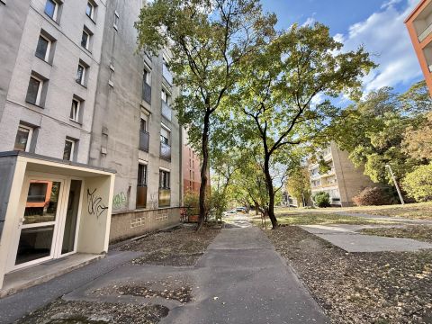 Eladó Lakás 7624 Pécs 