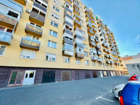 Eladó Lakás 4246 Nyíregyháza , 4400 Nyíregyháza, Jósaváros