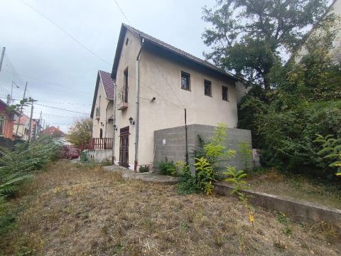 Eladó Ház 1147 Budapest 14. kerület , 1147 Budapest 14, Alsórákos
